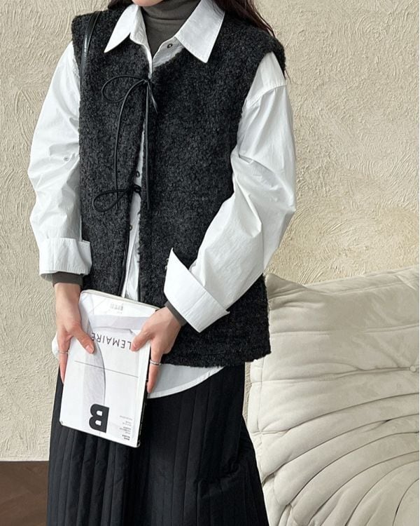 Double Ribbon Vest