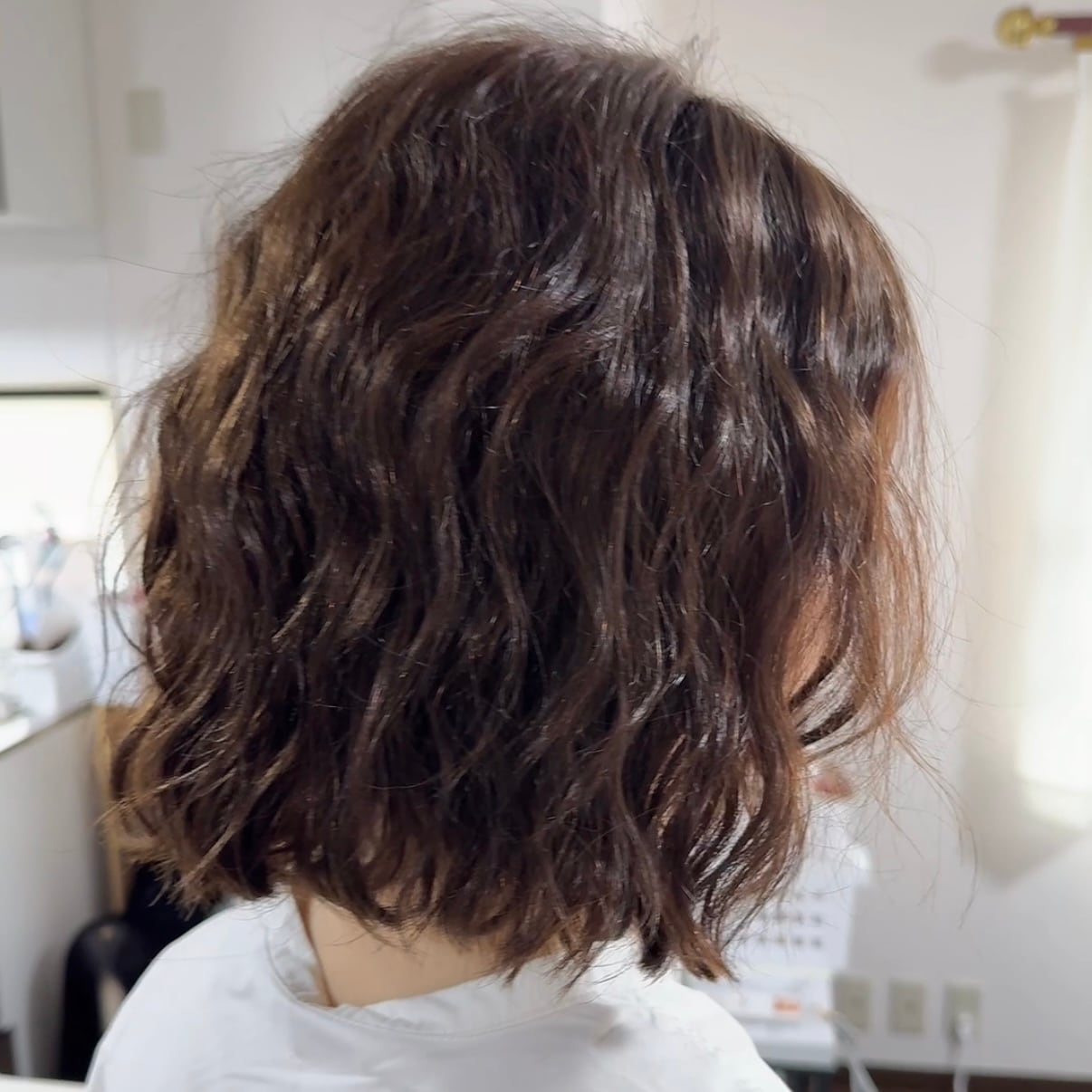 商品名:結べるすず 前髪ありパーマレースボブ 百合子ウィッグレミー人