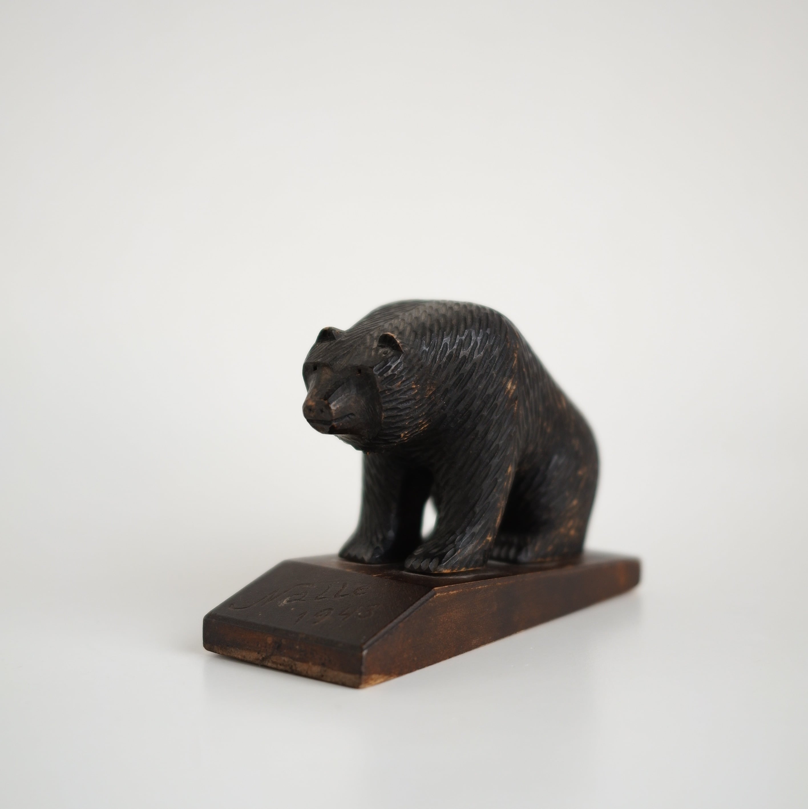Puhdetyö / Wooden Bear
