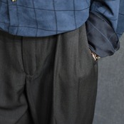 2tuck stripe slacks dark brown
