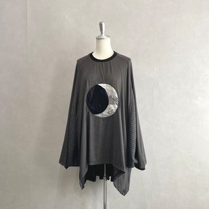 Bat-T-shirts ○ crescent moon (dark grey/border)【カクレミ】