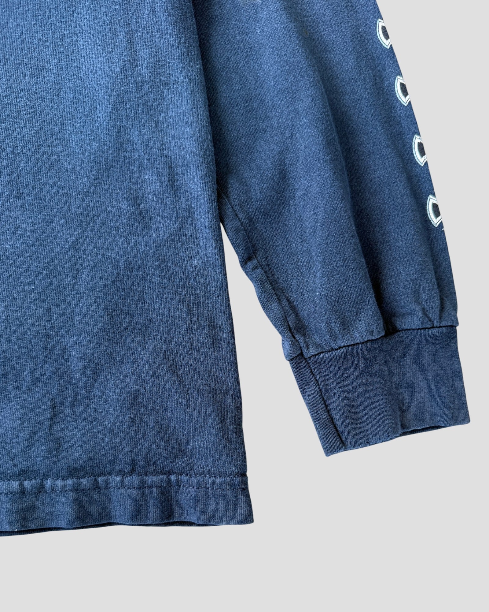 INDEPENDENT- Vintage 90s Long Sleeve Print T-shirt | BEGGARS