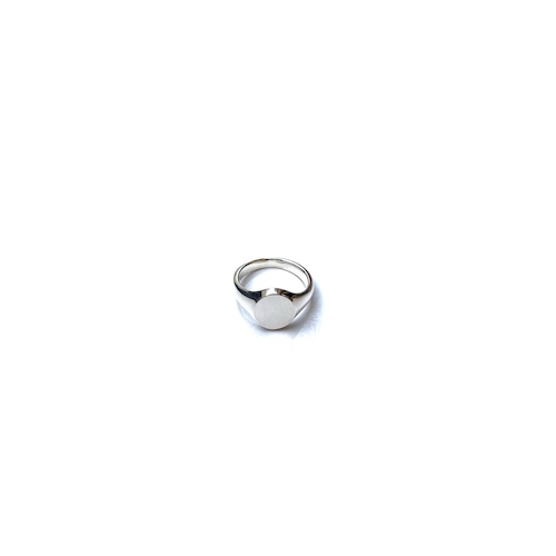 Garden of eden OVAL SIGNET RING