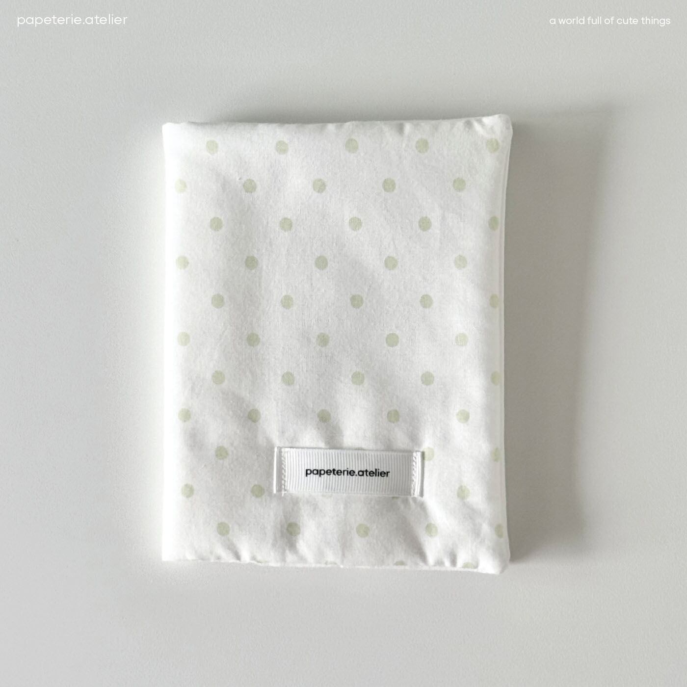 papeterie.atelier 〔book cover -green apple dot-〕