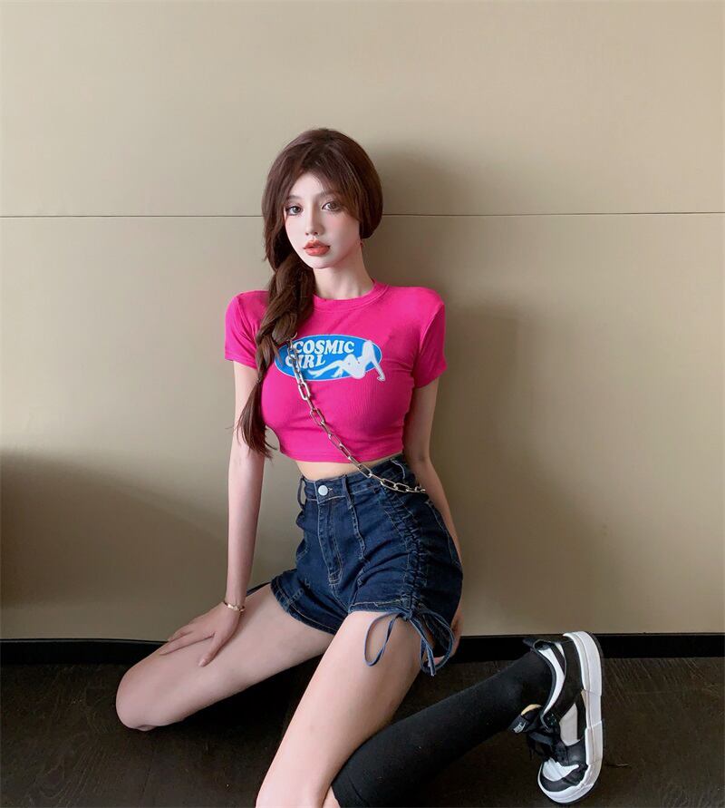 Tシャツ サマーショートハイウェスト薄手レッドトップス 大人ガーリー スウィート キュート カジュアル 夏物 ピュア ブラックストロベリース24002142850