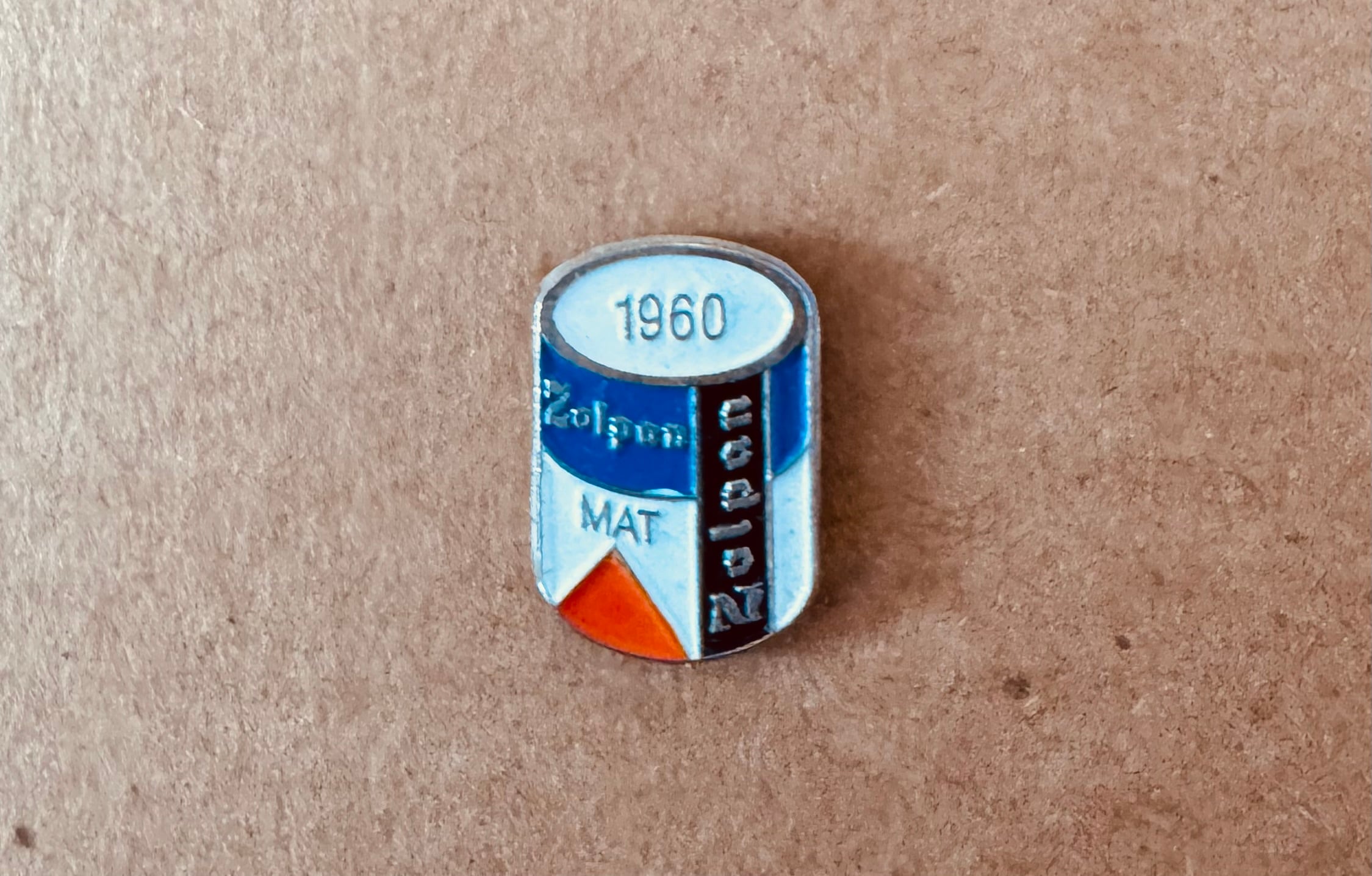 1960年の缶 ヴィンテージピンズ&タマヌん缶バッジ | ナウル屋