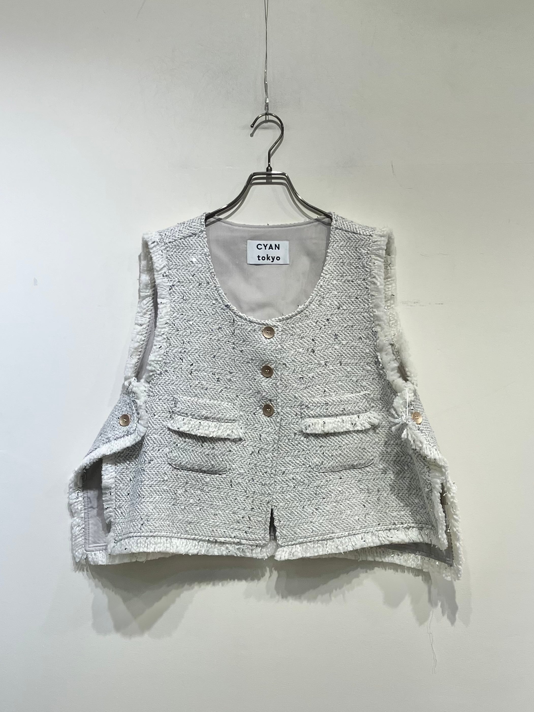 CYAN TOKYO ランダムラメツイードオープンベスト