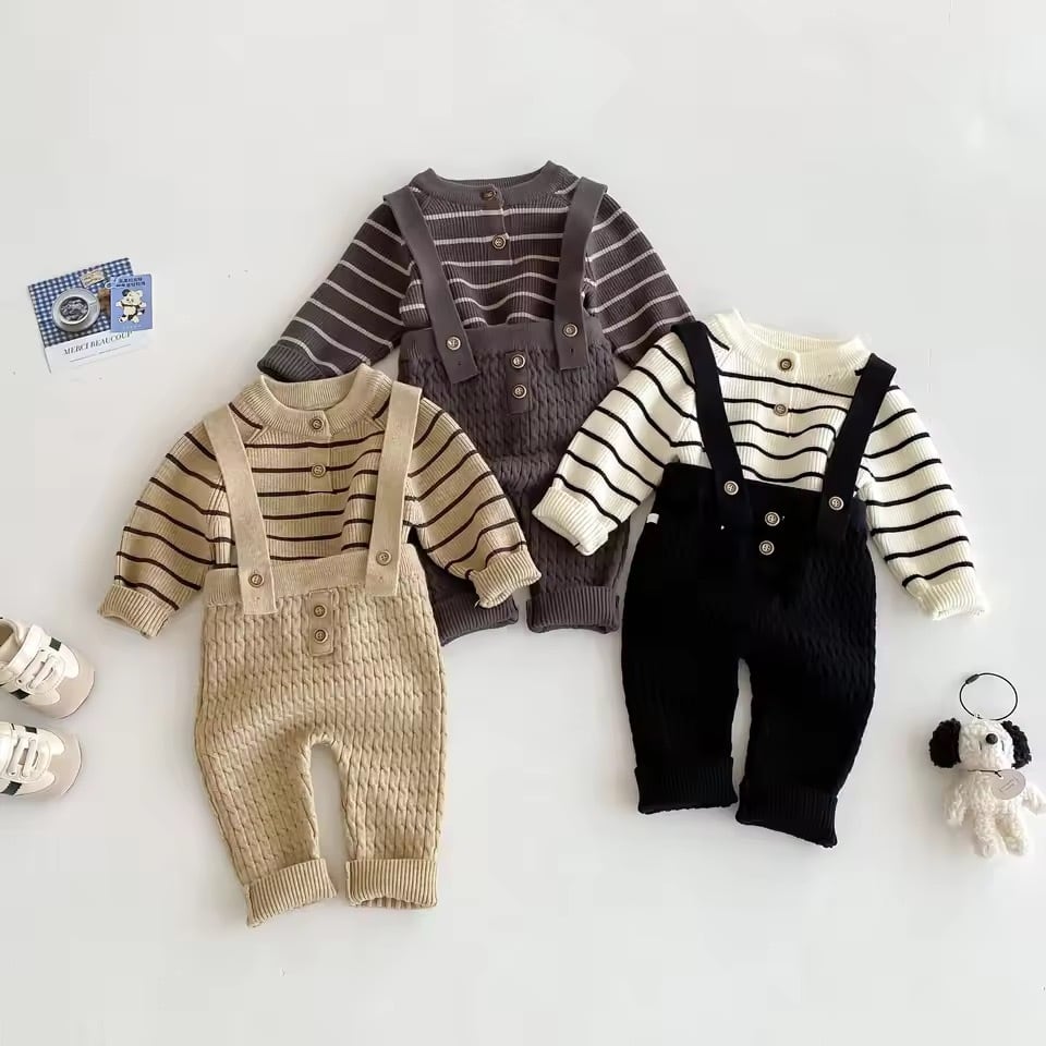 ボーダーニット×サロペットセットアップ