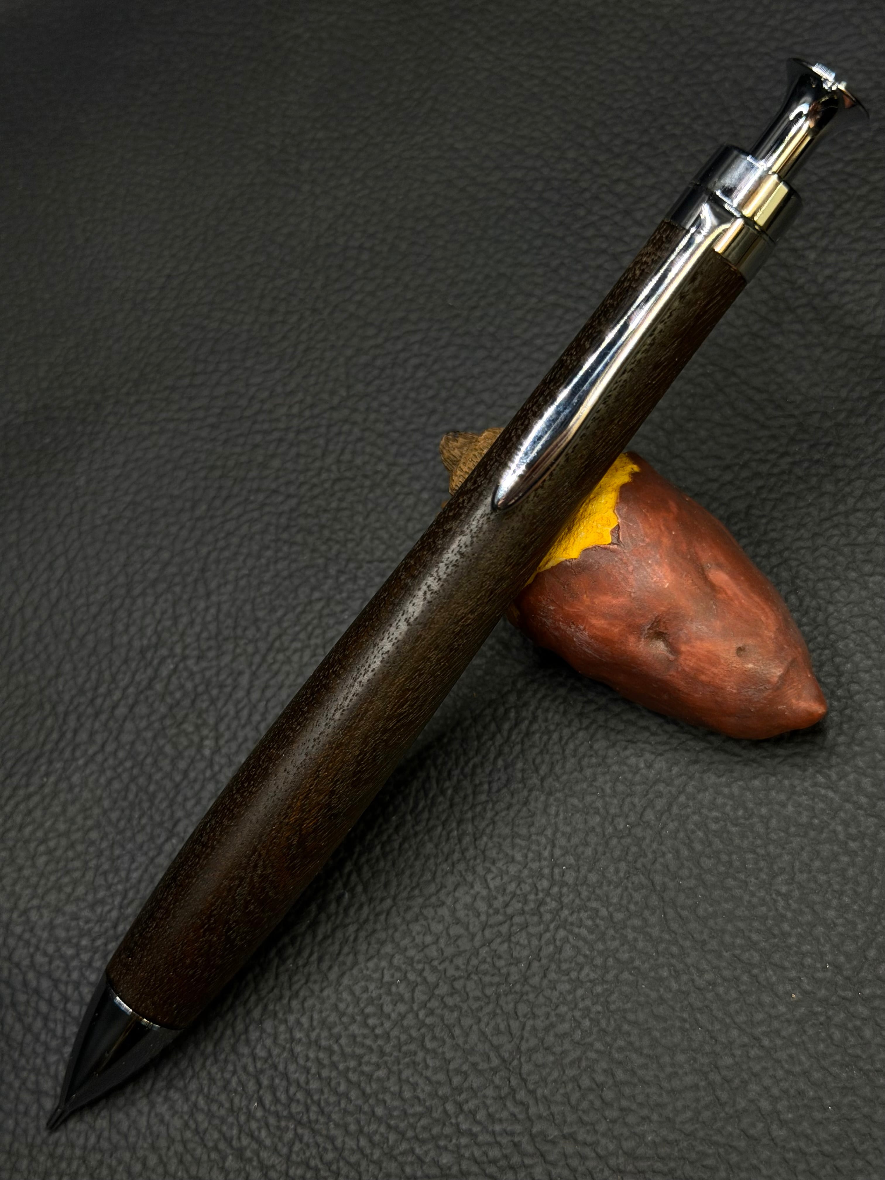 35 ホンジュラスローズウッド瘤 傷アリ | こぶた工房