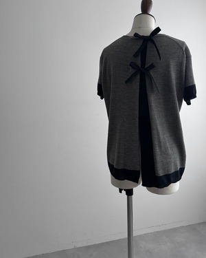 PRADA　BACK RIBBON  KNIT TOP
