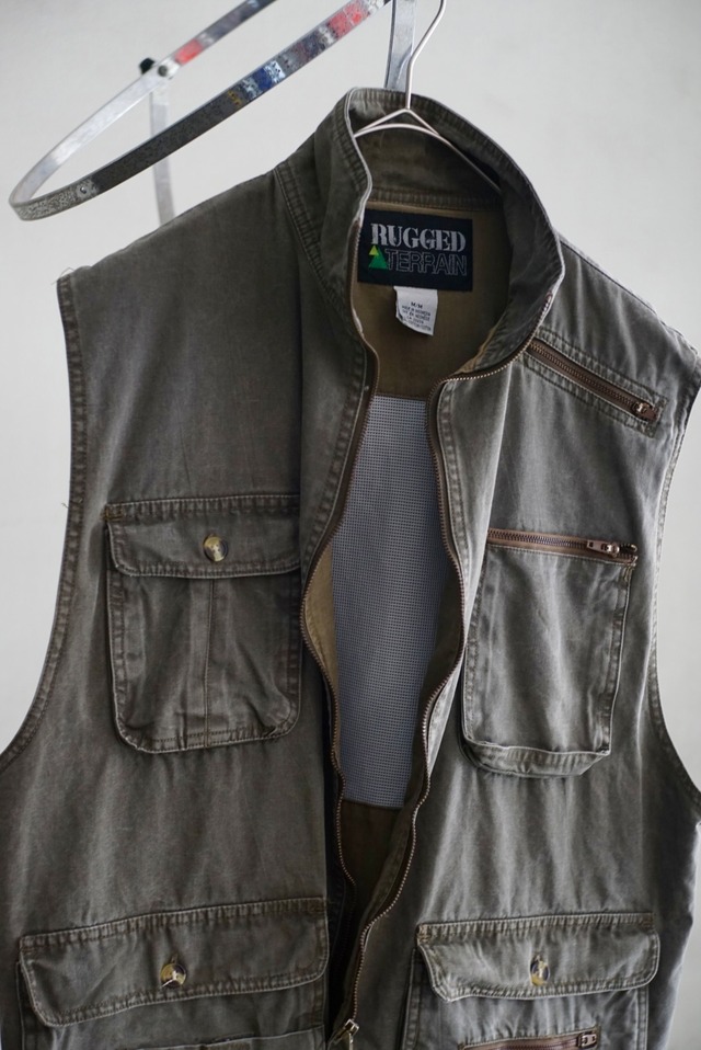 90s RUGGED Faded Multi Pocket Fishing Vest