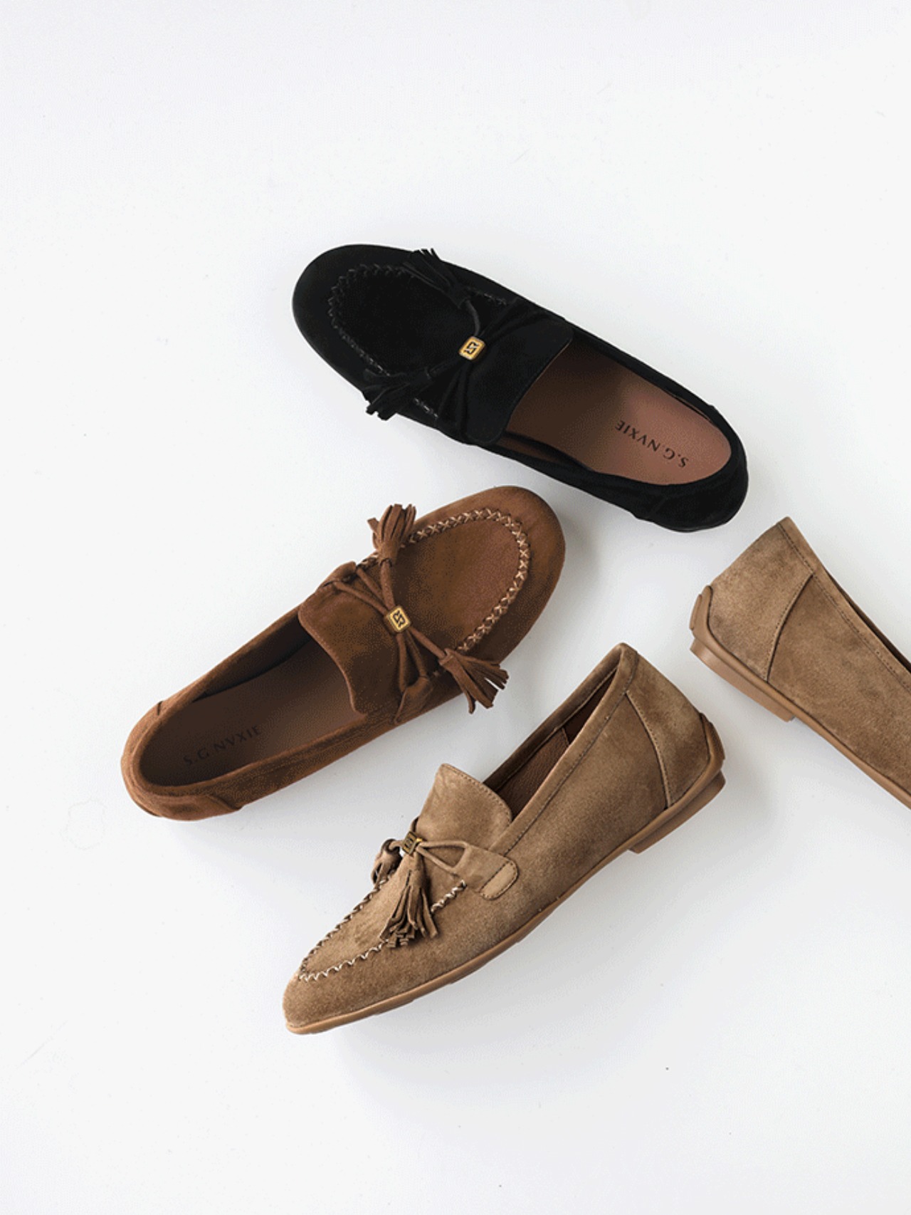 Bouclé Suede Tassel Loafers F0834