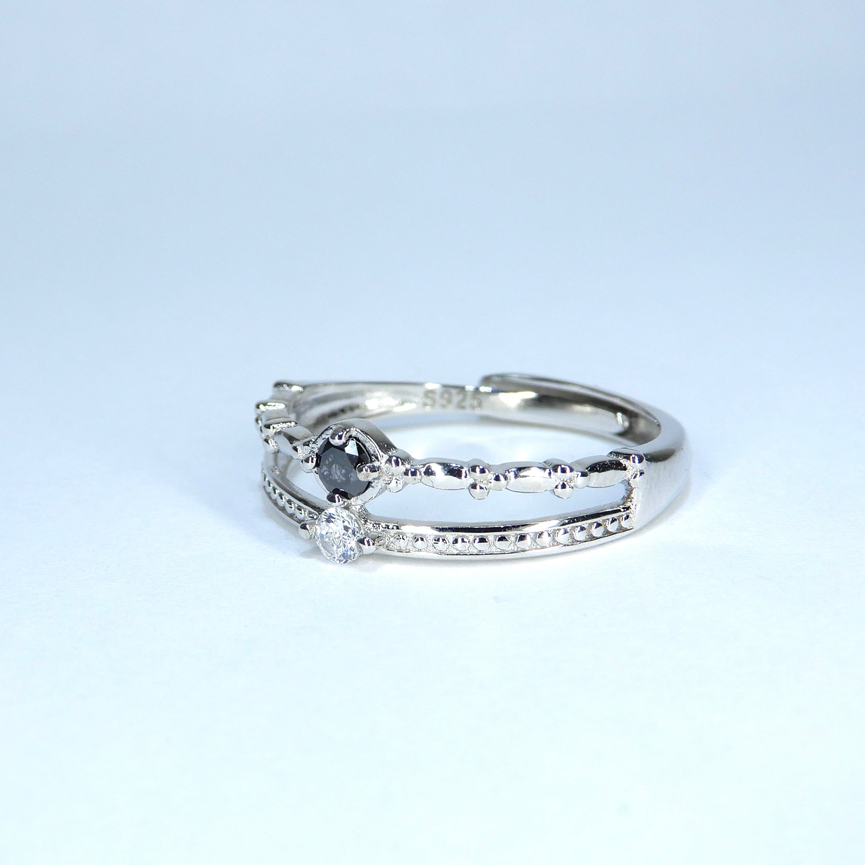 Futae Ring♦︎ブラックダイヤモンド♦︎WGカラー