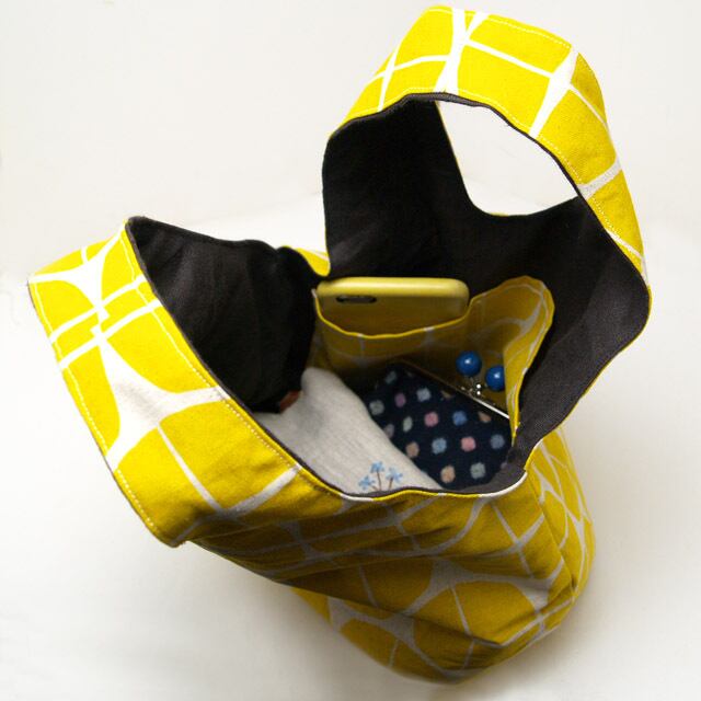 「otomo」 ちょっとそこまでのおともに　ミニサイズバッグ　[黄色]