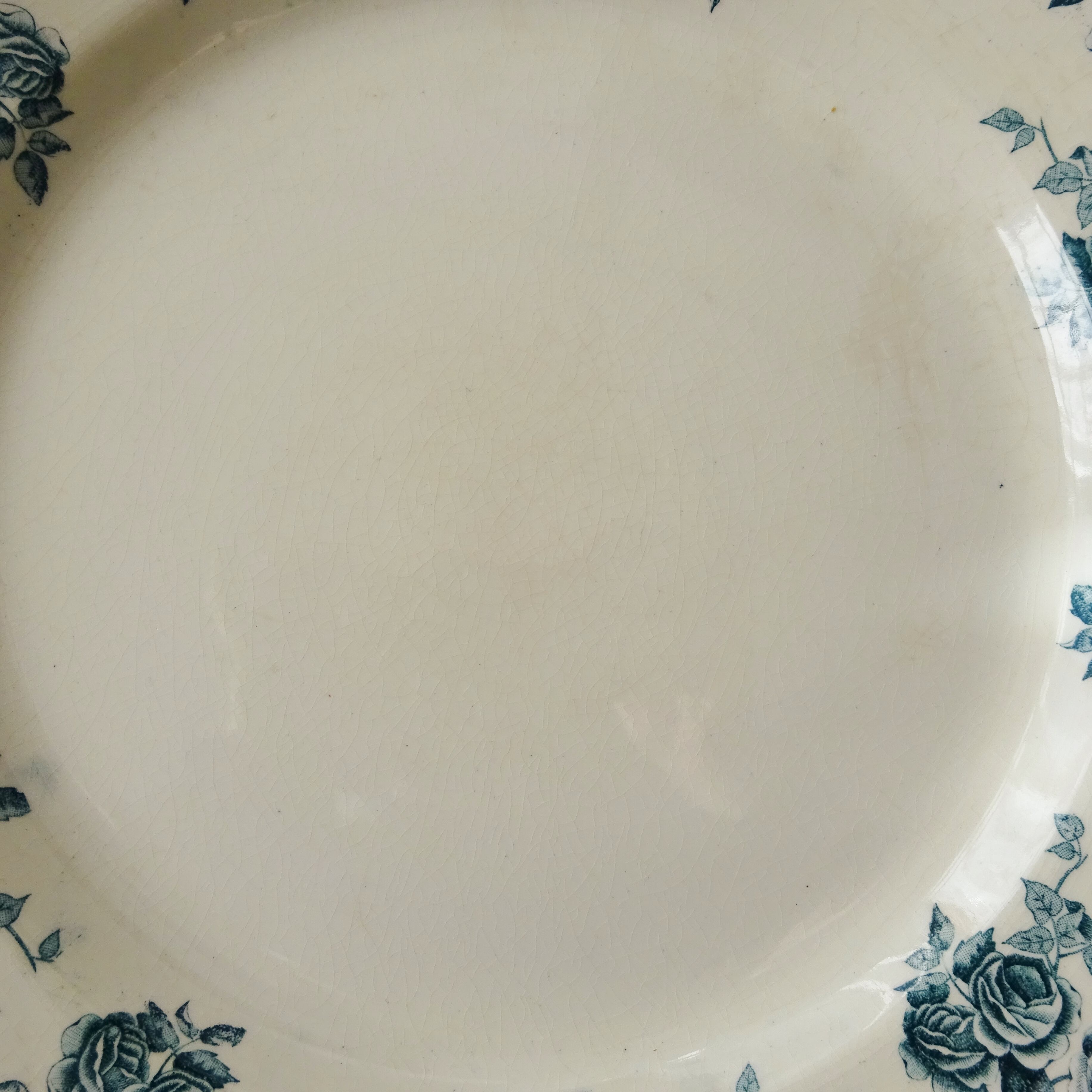 HB et CIE TERRE DE FER modèle《PARIS》Grand plat de service rond