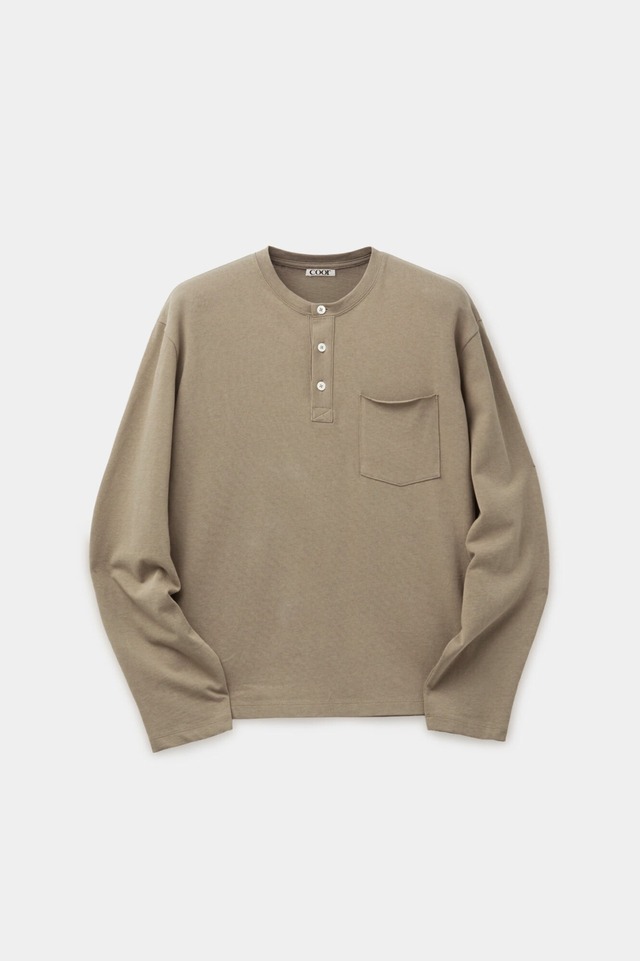 [COOR] One Pocket Long Sleeve Henley T-Shirt (Olive Khaki) 正規品 韓国ブランド 韓国通販 韓国代行 韓国ファッション クール クーア クアー 日本 店舗