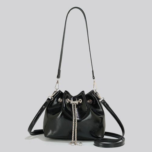 faux leather drawstring bag / l0754