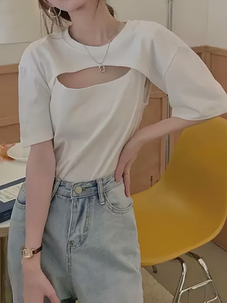 韓国ファッション 韓国服 胸元 カットアウト トップス - トップス