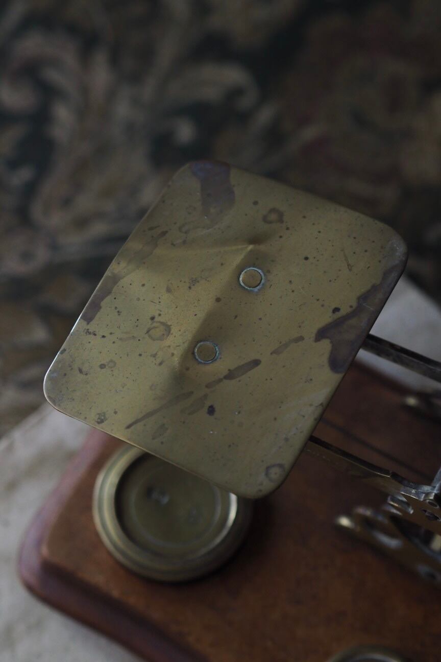 イギリスのレタースケール-antique England postal scale