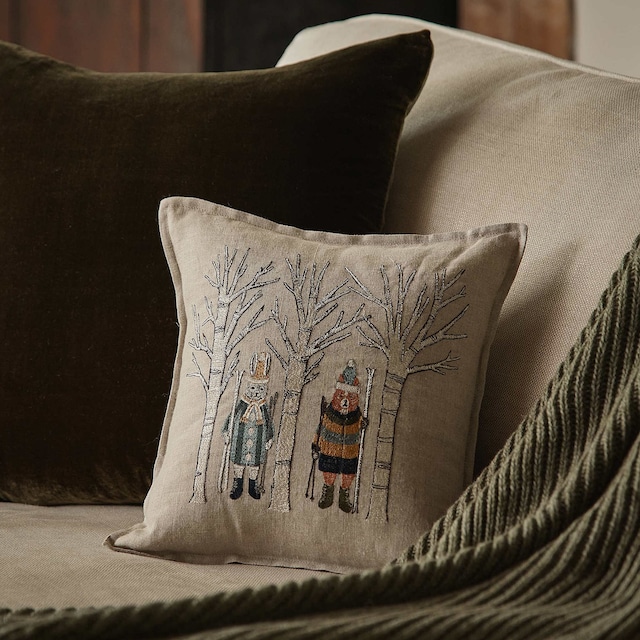 Coral & Tusk クッションカバー Aspen Skiers (30×30)