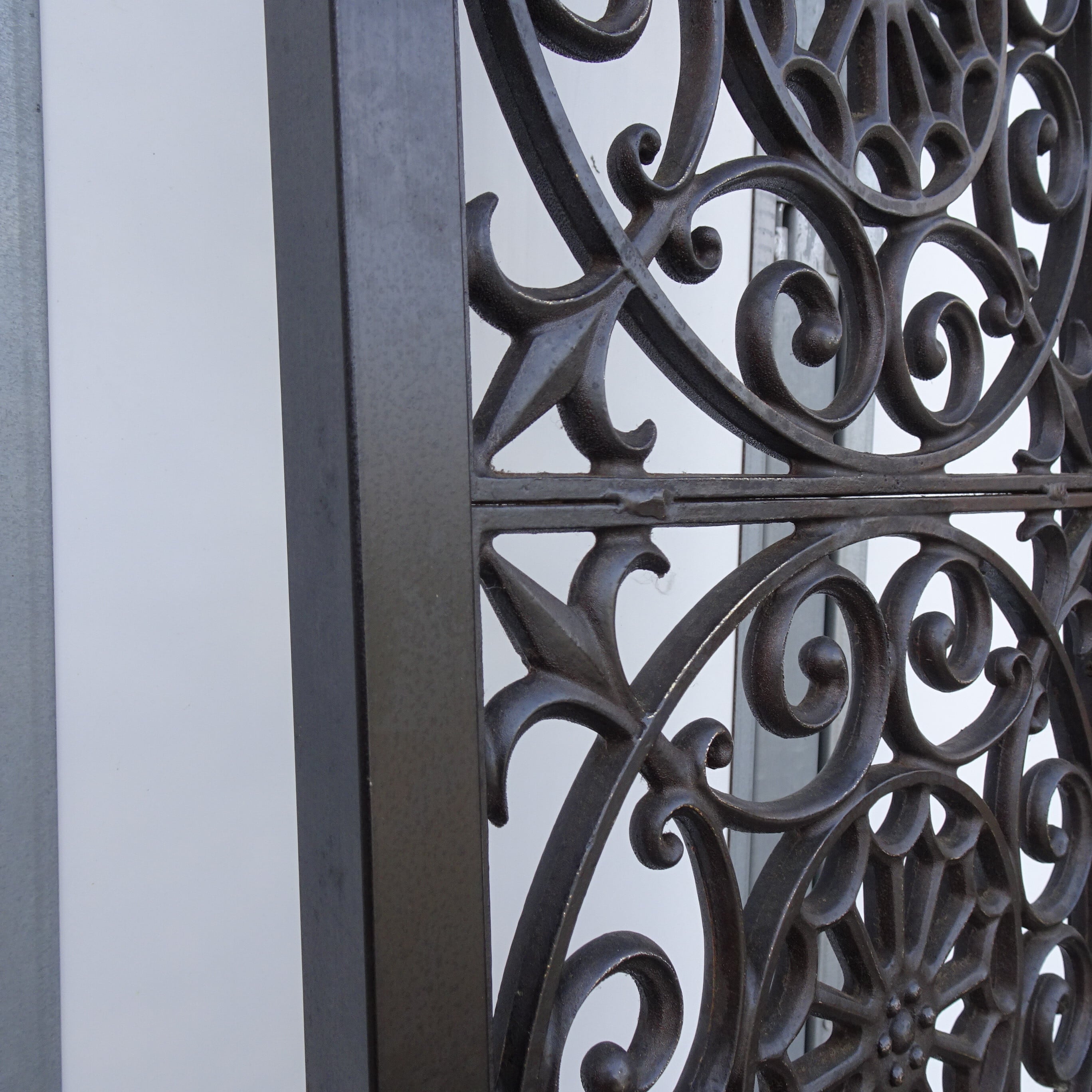 アイアンパーテーション2 | 純喫茶家具の村田商會