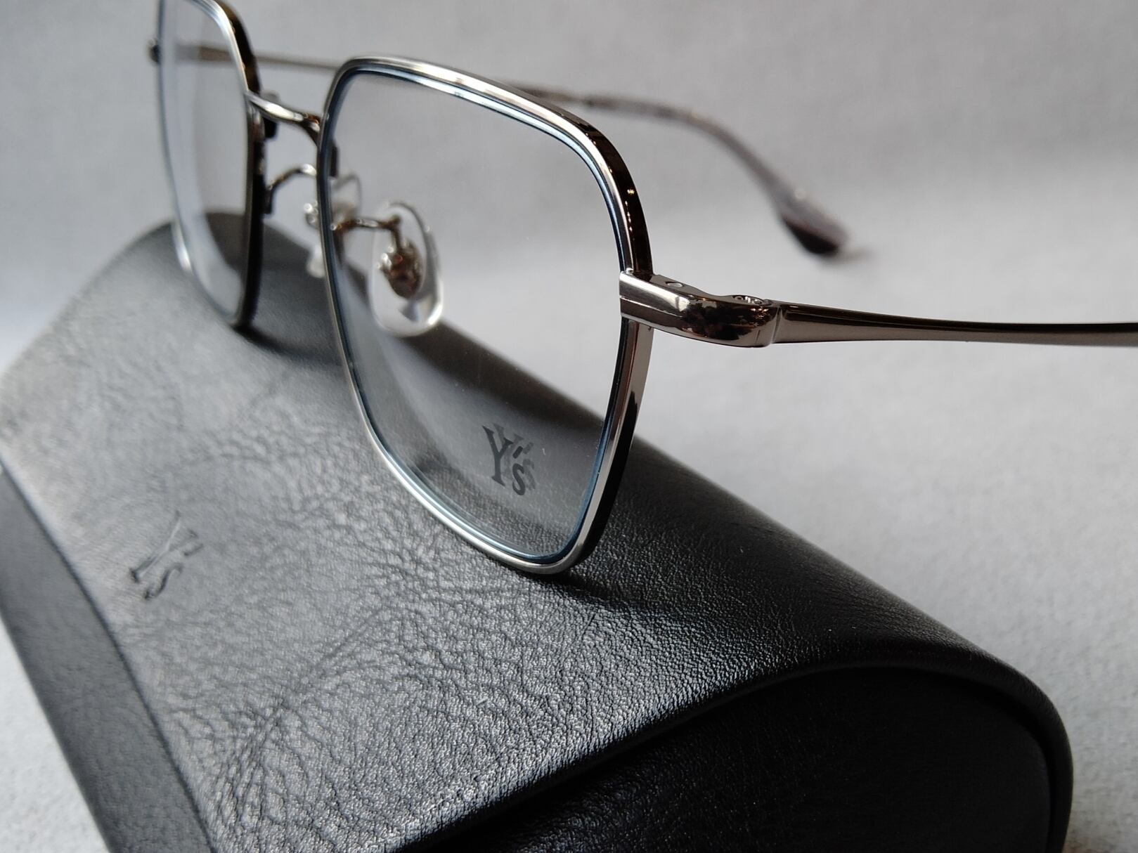 Y's (ワイズ) EYEWEAR 81-0031-3 // Light GRAY ＆ NAVY ［made in