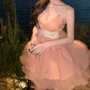 V-neck asymmetrical dress　2610242