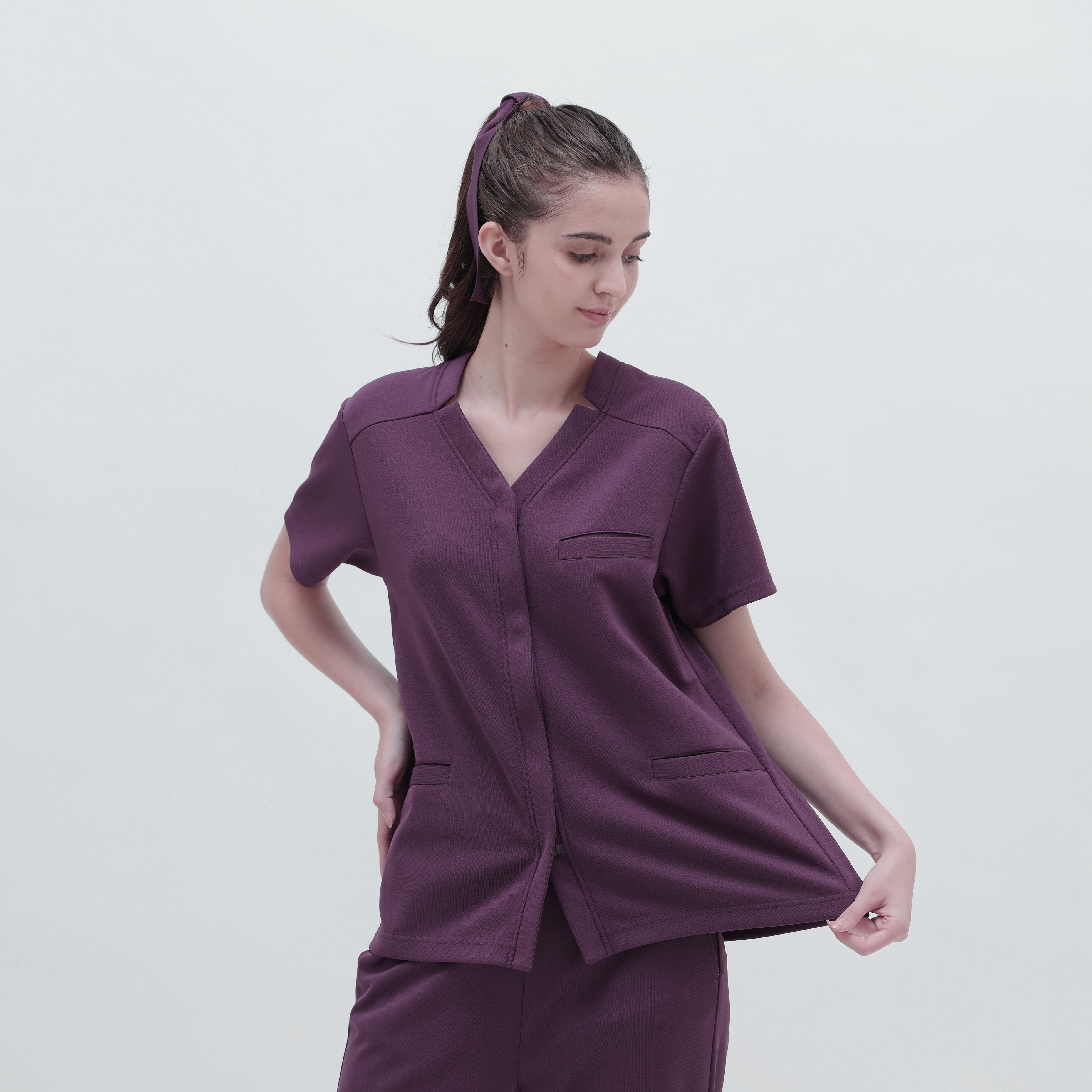 Notch Neck Pleats Shirt_WINE04
