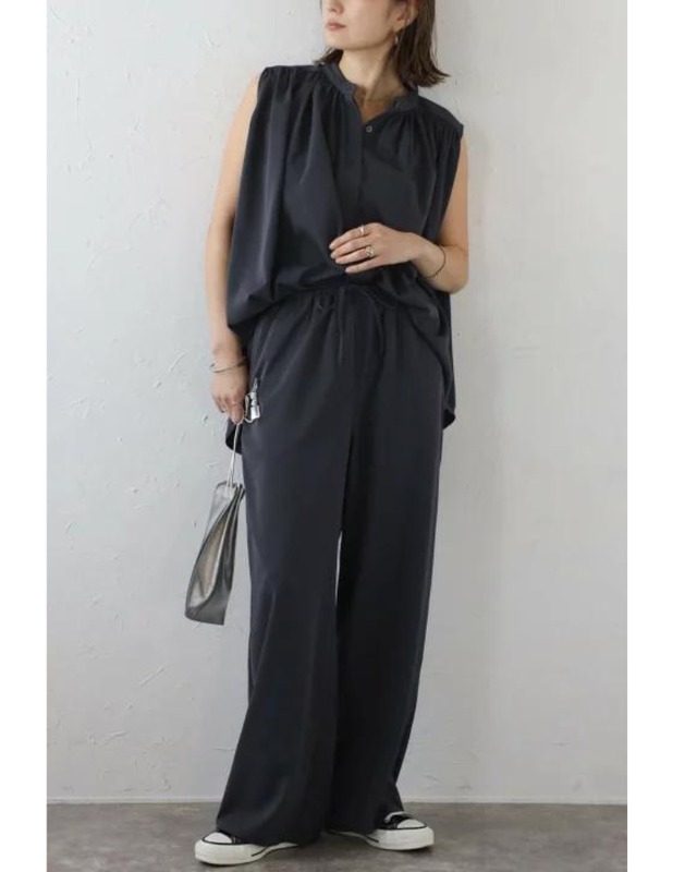 ダブルブレストテーラードジャケット×サイドファスナースカートセットアップ