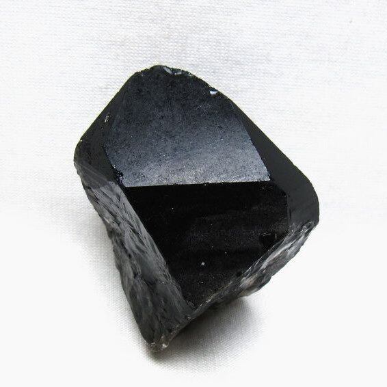 モリオン 黒水晶 原石 ブラジル産 一点物 171-8037