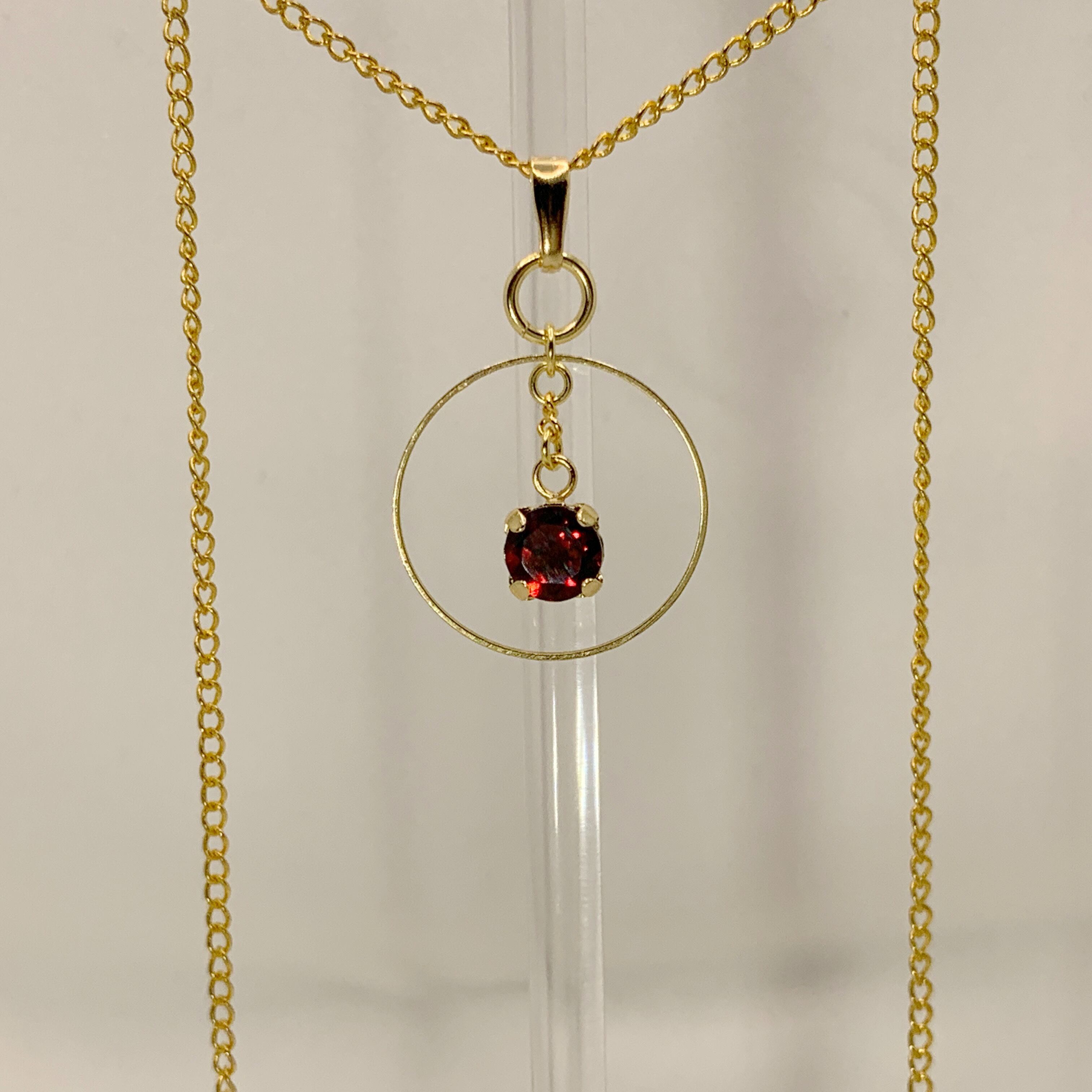 ガーネット ネックレス