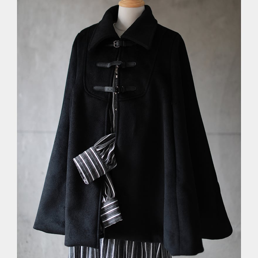 大人ゴシック 変形ショートコート×ケープ ダーク普段着｜WithU