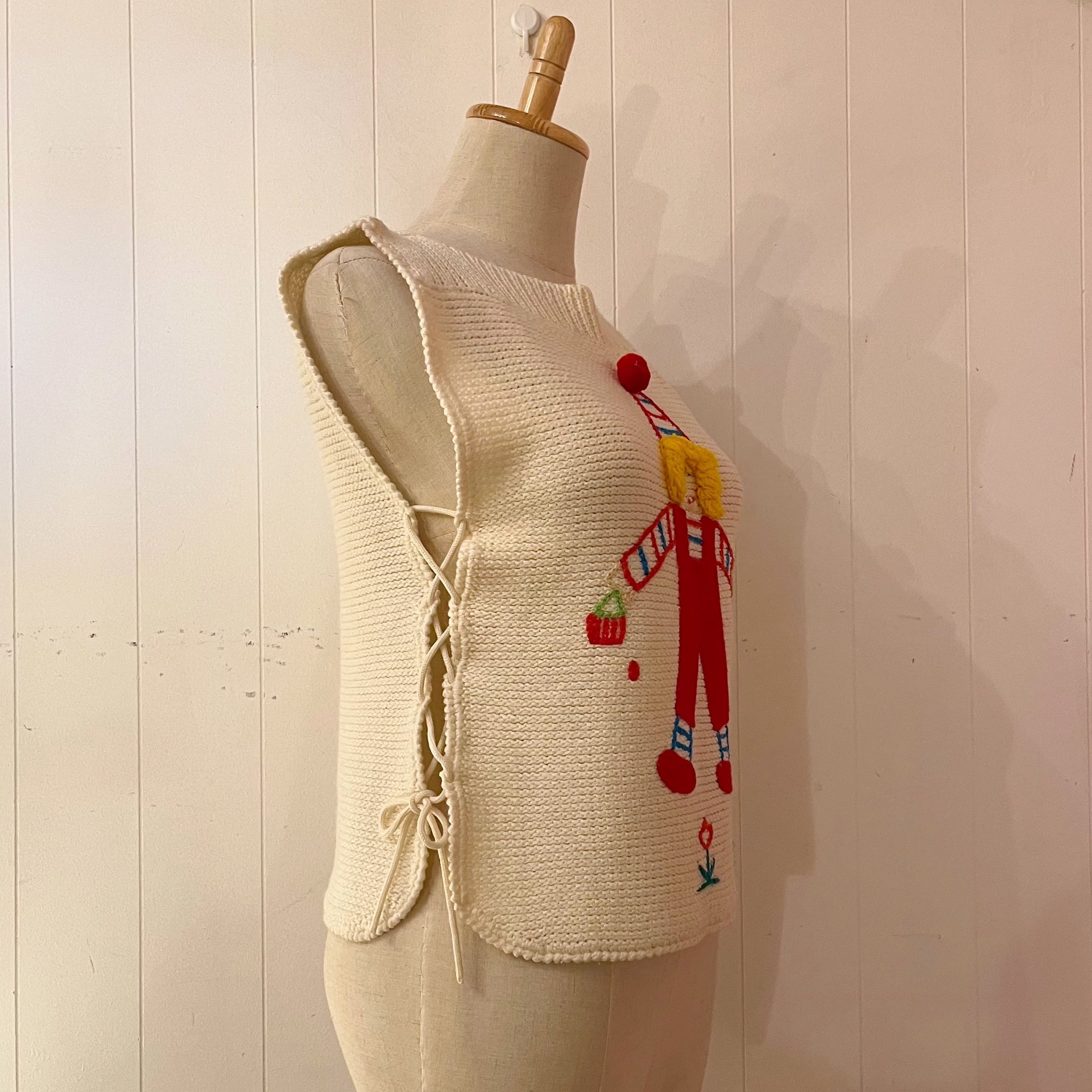 pierrot boy side ribbon vest