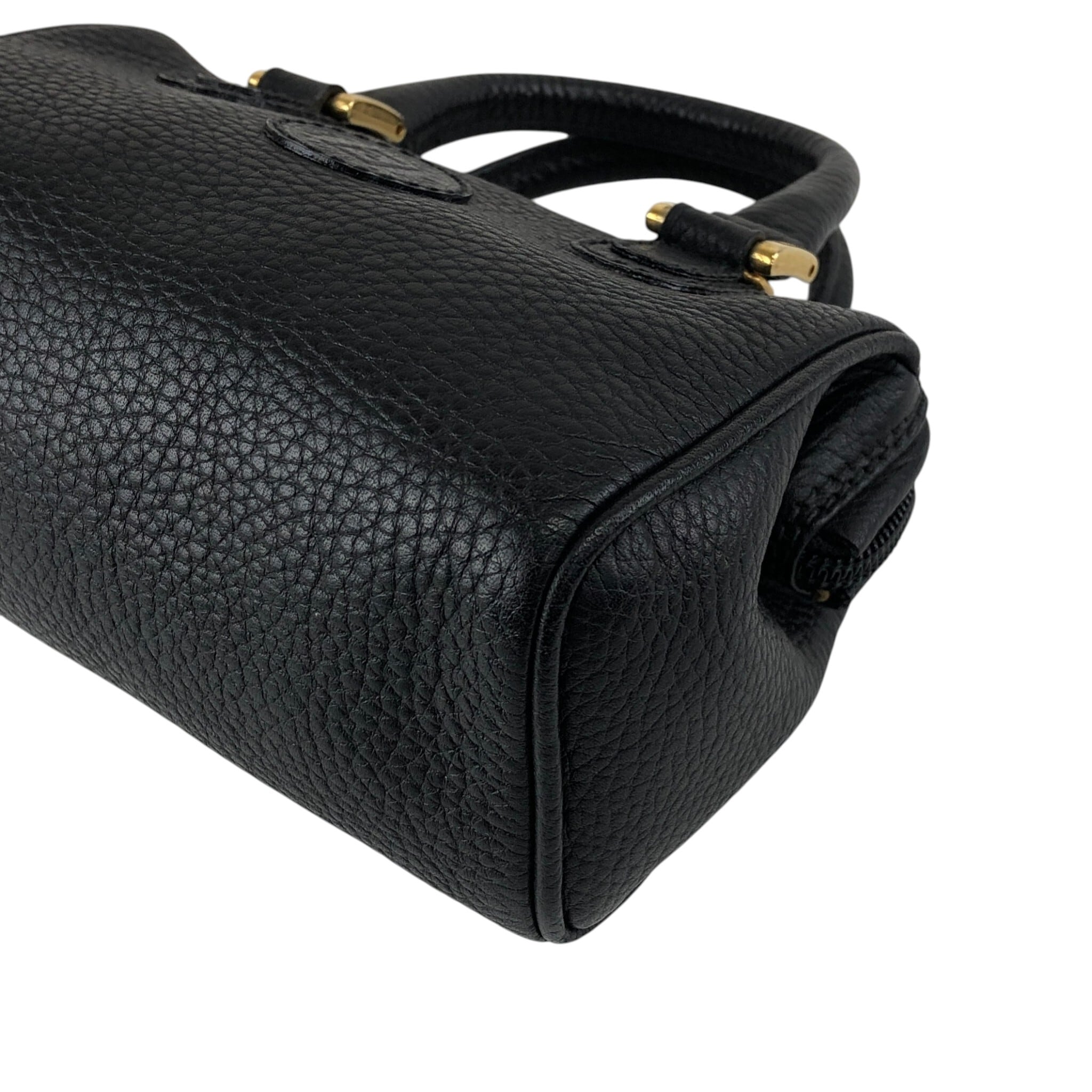 FENDI ヴィンテージバック Authentic Vintage Fendi Zucca Leather Coated Canvas Crossbody