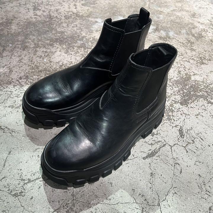 ほぼ新品！PRADA プラダ サイドゴアブーツ 24.5