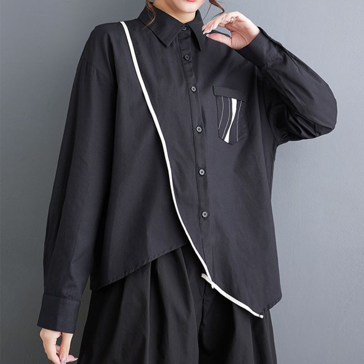 バイカラー アシメトリーヘム シャツ 00089