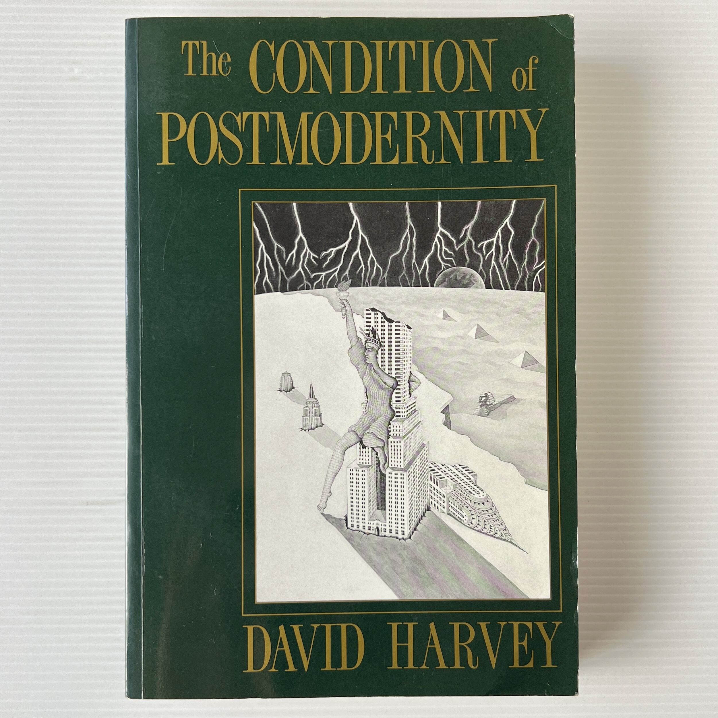 The Condition of Postmodernity: An Enquiry into the Origins of Cultural Change ポストモダニティの条件 / David Harvey デヴィッド・ハーヴェイ / Blackwell