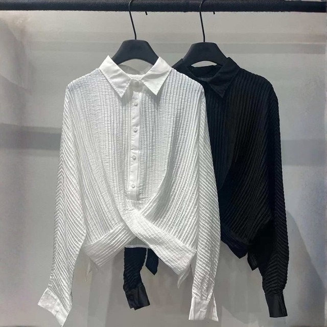 Twist pleated design shirt【2color】 C1632