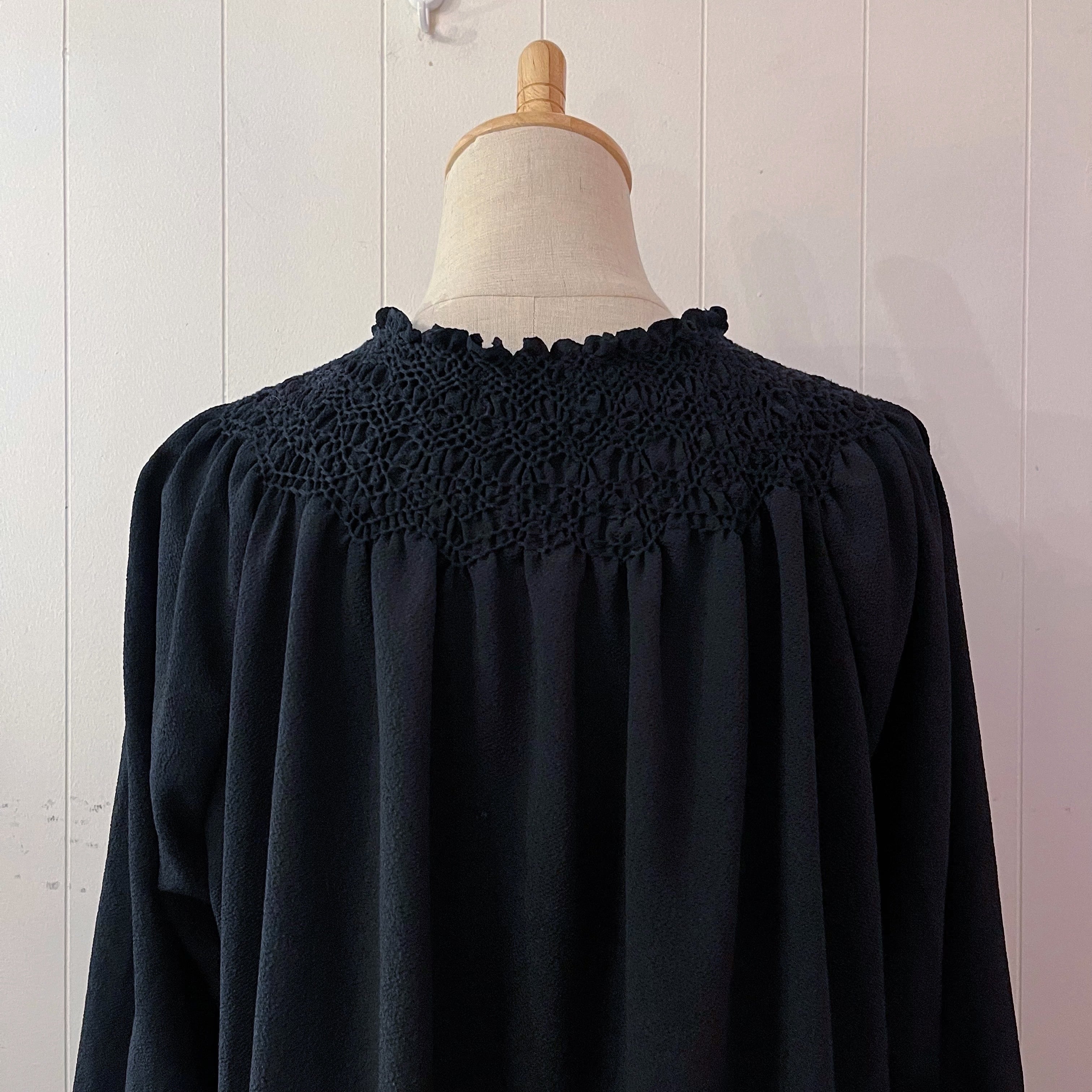 black shirring gather one-piece