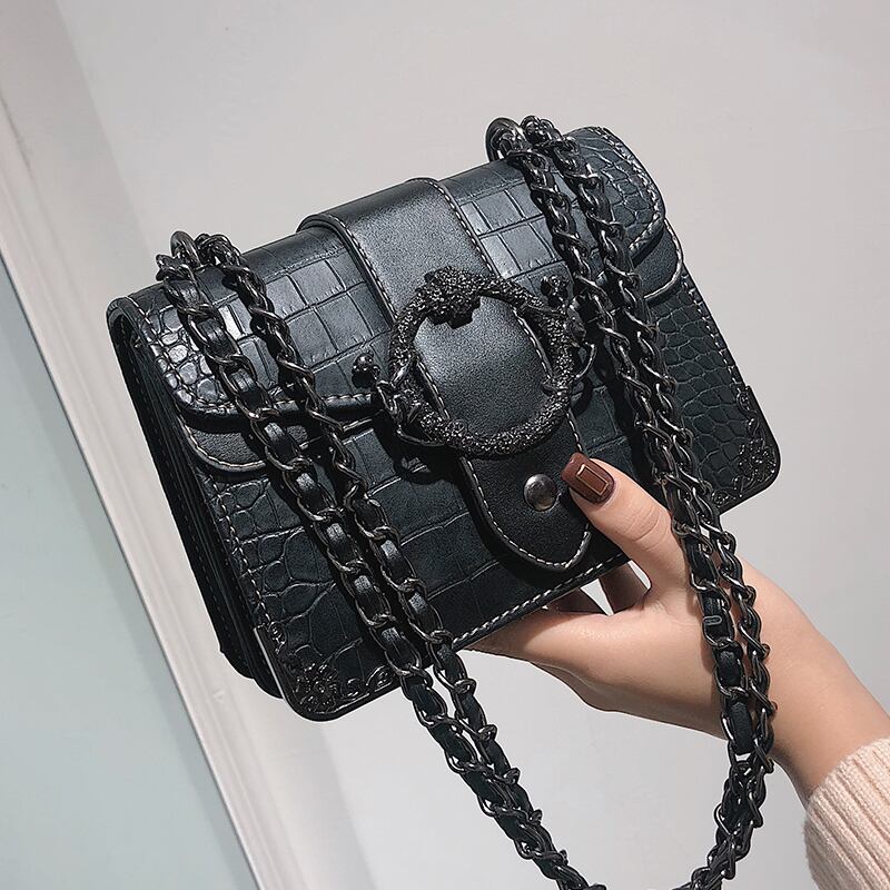 オータムウィンターチェーン スタンダード レトロ 秋物 冬物 スクウェア メッセンジャーバッグ 手作りハンドバック42887791812