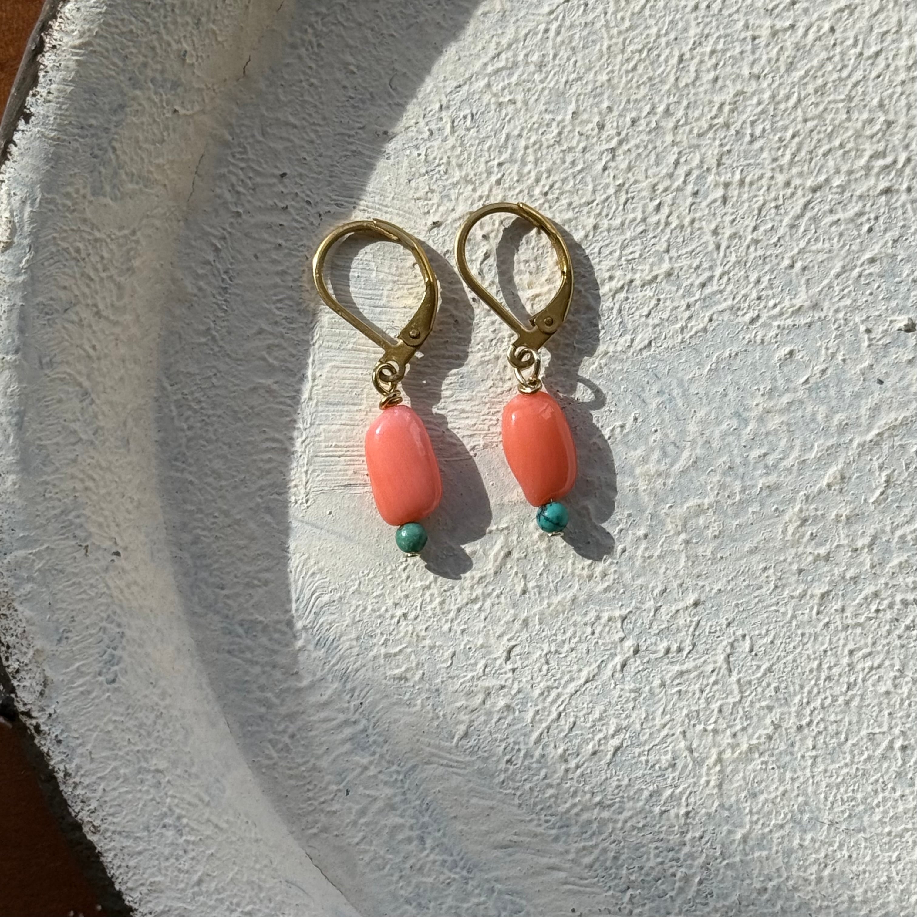 NC26025【サージカルステンレス:ゴールド】珊瑚×ターコイズ ピアス