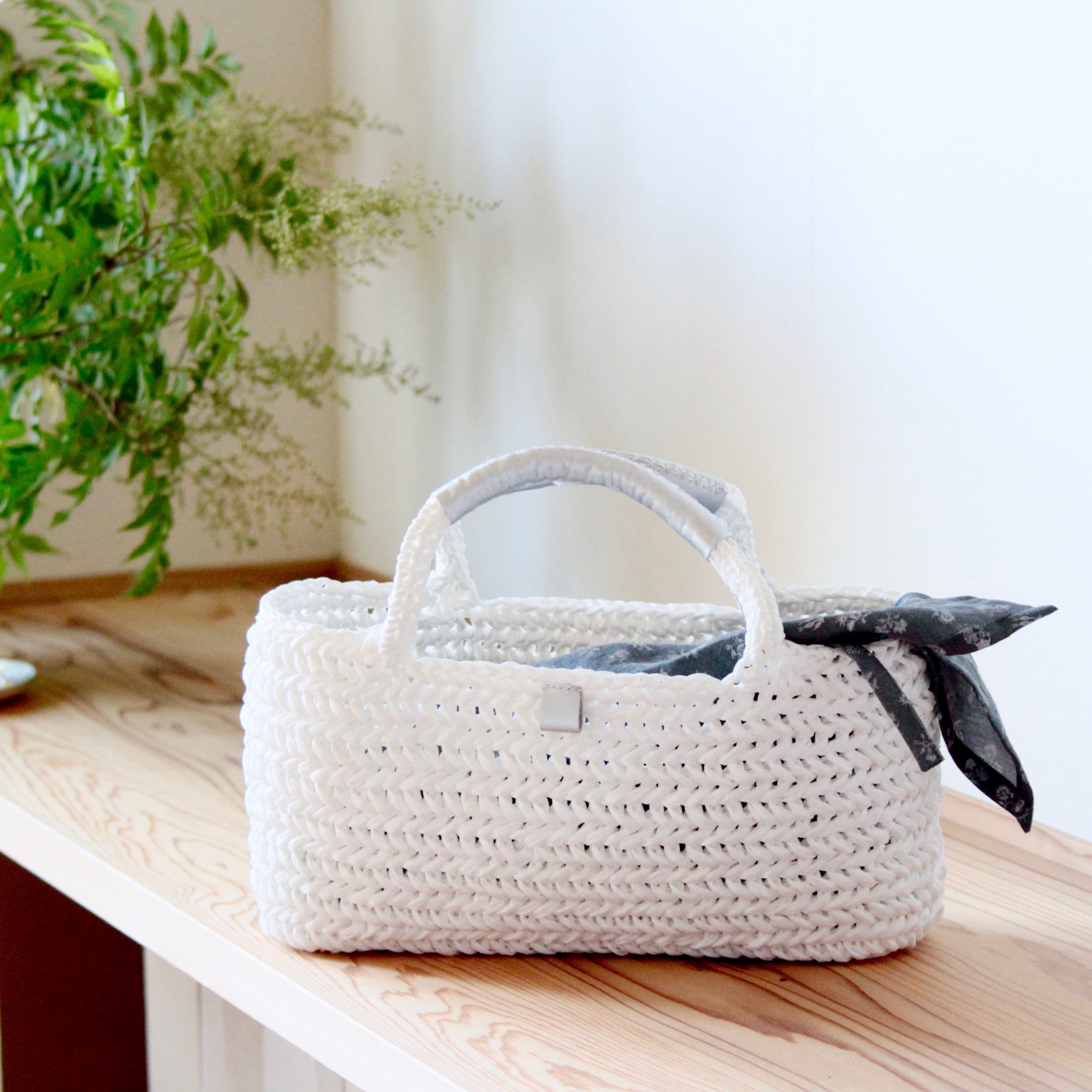 ヘリンボーン編みのかごバッグ【ネイビー×ネイビー】 | mei mei