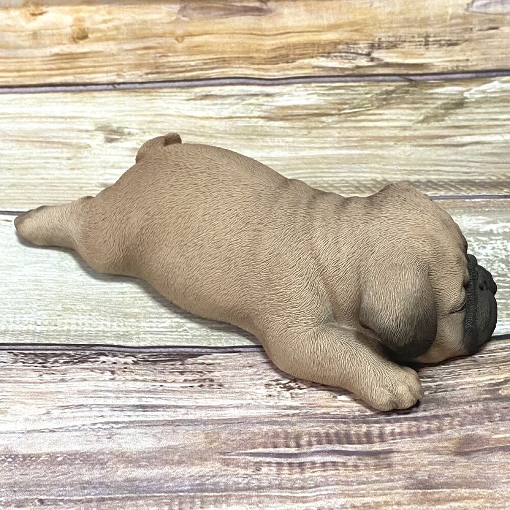 うつ伏せパグ ドッグオーナメント