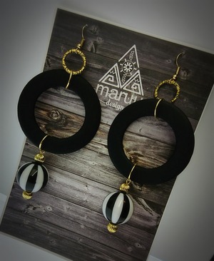 Black × White Wood Hoop Earrings
