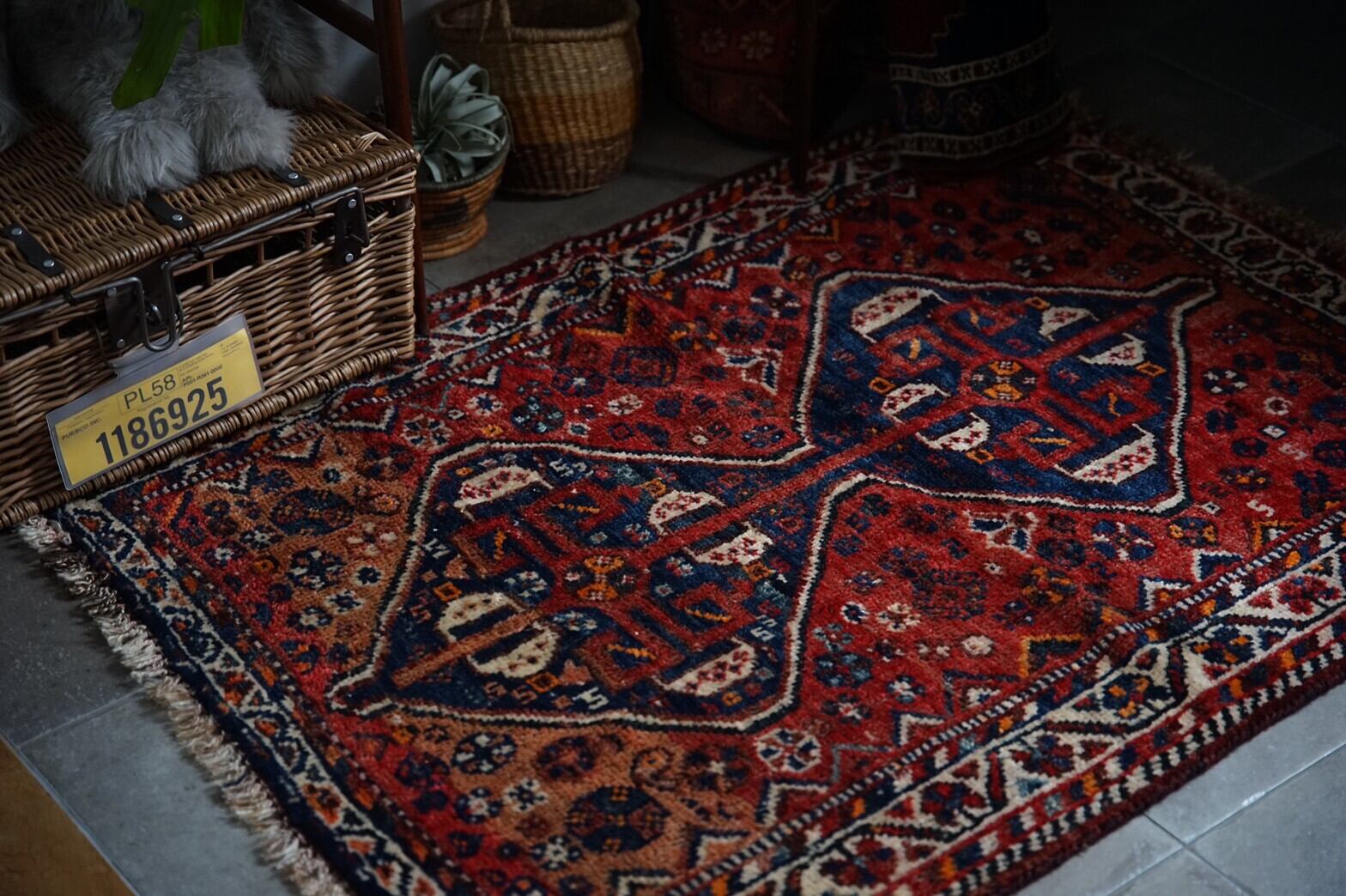 093 - Vintage qashqai rug