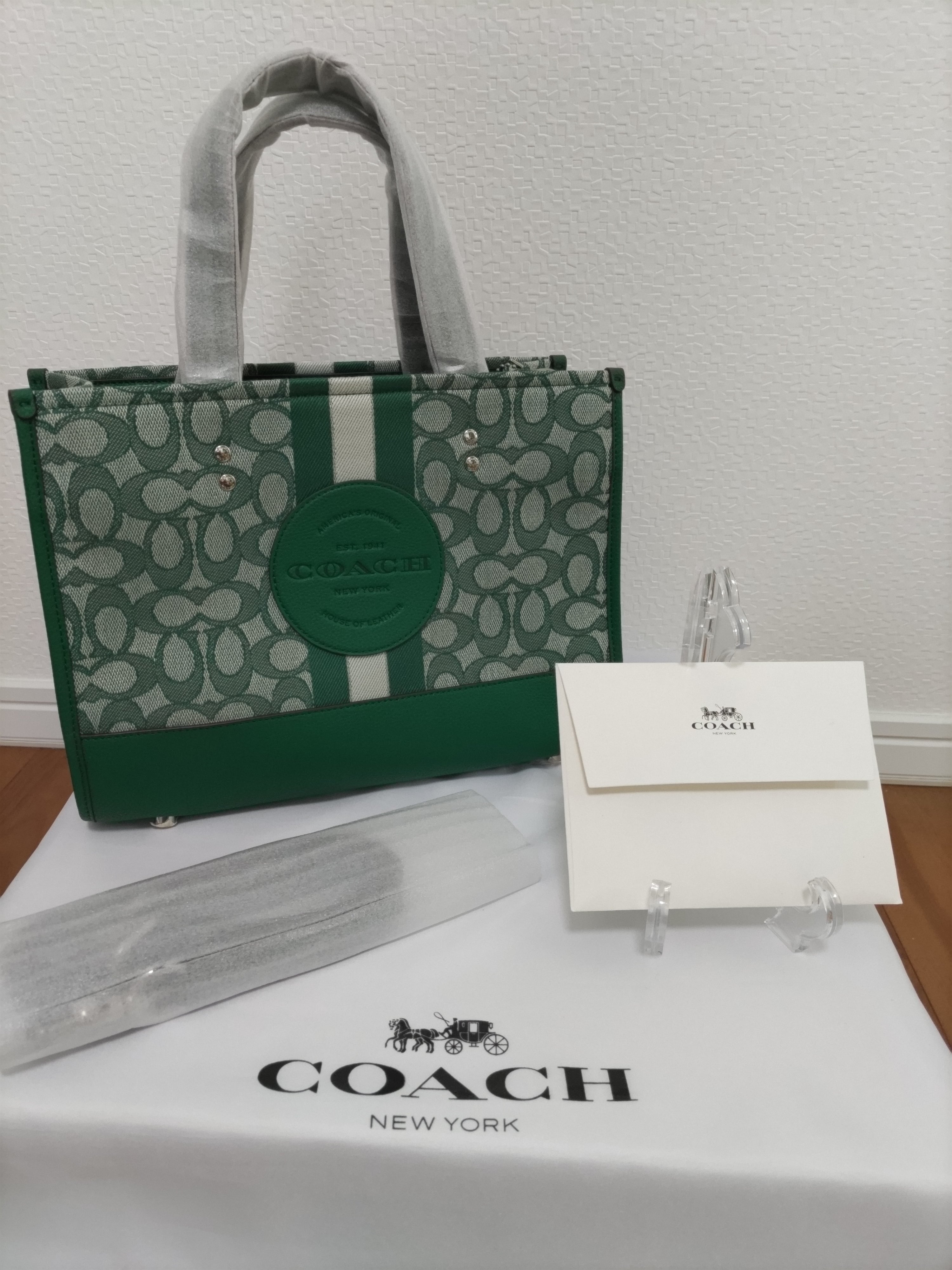 coach コーチ　トートバッグ　ショルダーバッグ　デンプシー　キャリーオール