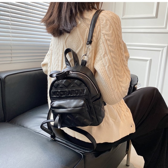 刺繡入り バッグ カバン bag レディースバッグ リュック リュックサック ミニバッグ 刺繍 ファスナー付き サイドポケット PU かわいい 大人可愛い きれいめ シンプル カジュアル 大人 上品 おしゃれ お洒落 レトロ 大人女子 こなれ感 抜け感 10代 20代 30代 40代 レディース 女性用 OL 学生 デート お出かけ 女子会 休日 デイリー 普段使い 春 夏 秋 冬 オールシーズン シーズンレス 2021 小さめ 小さい ミニ ミニサイズ 色展開 黒 ブラック ベージュ カーキ カラバリ
