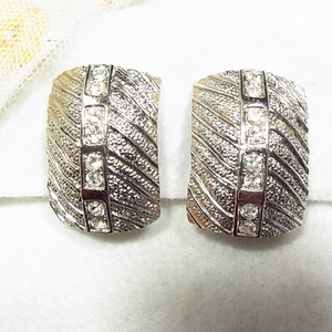 長方形のイヤリング　ヴィンテージアクセサリー のセール通販　11607E