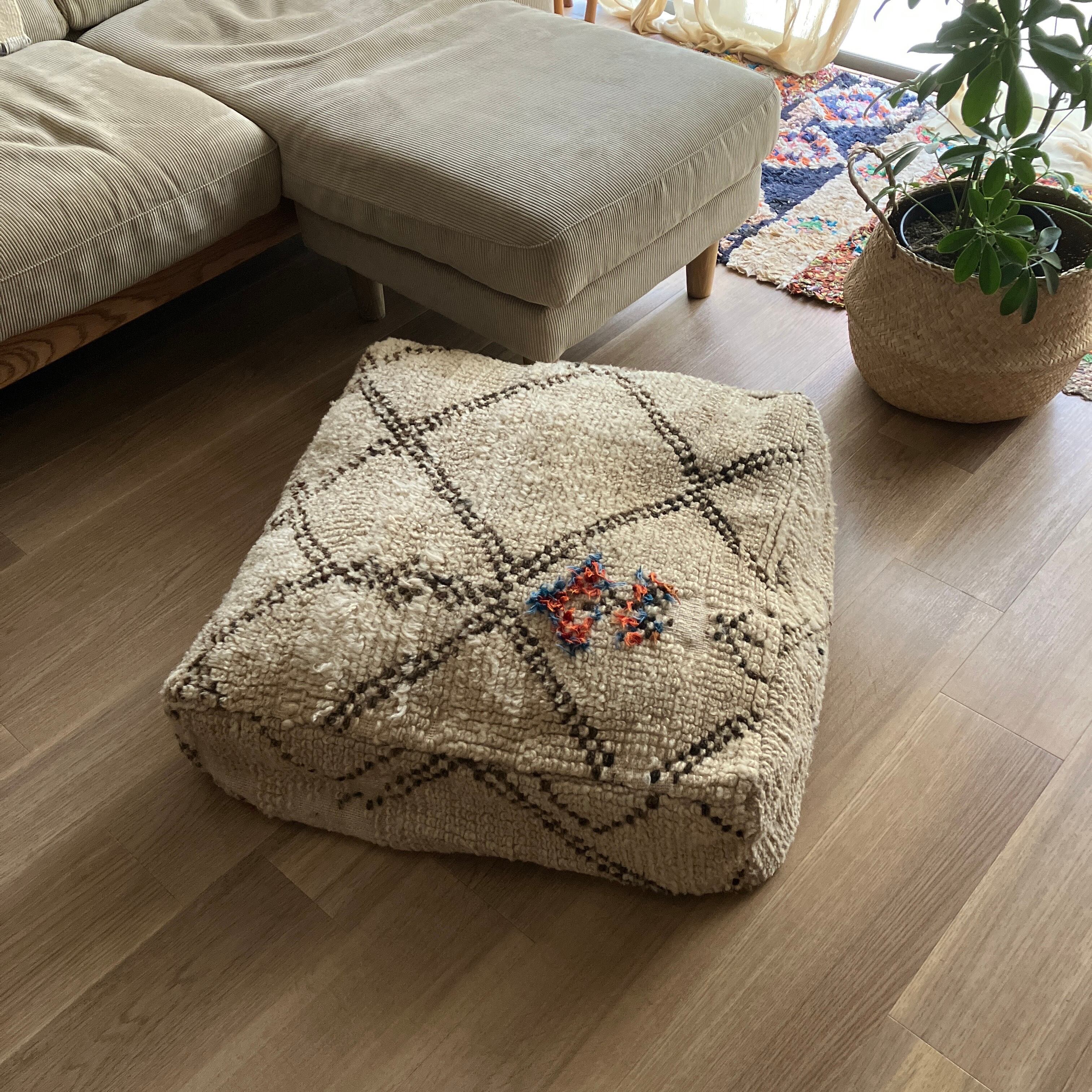 モロッコ ヴィンテージベニワレン プフ | 旅のカケラ