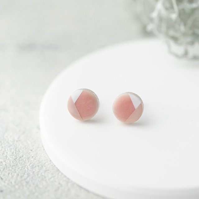 美濃焼陶器 モダン【10mm】ピアス / イヤリング｜桜色